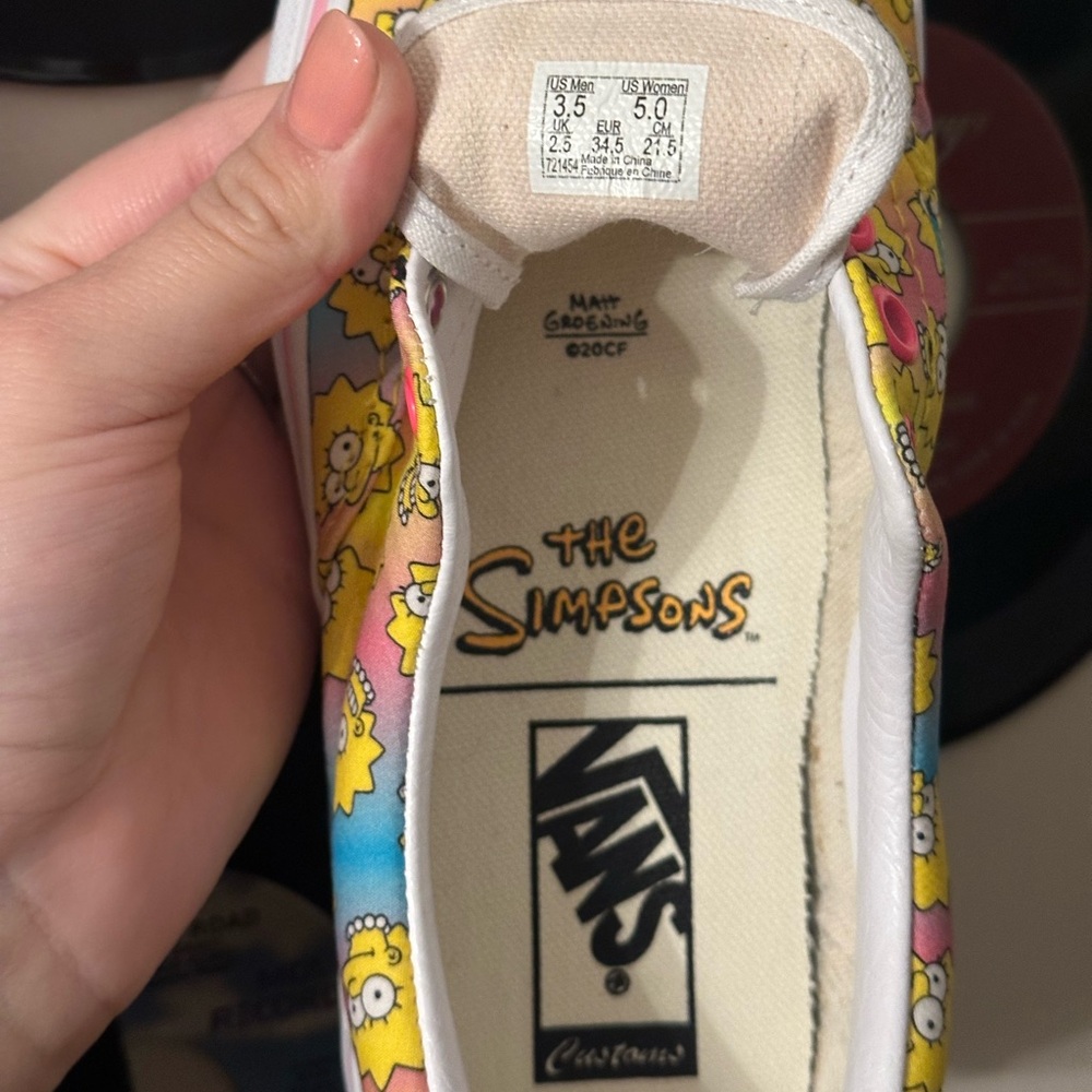 Lisa Simpsons vans - Picture 6 of 6